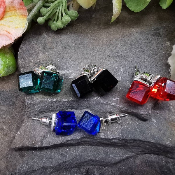 Multi-Faceted Crystal Cube Stud Earrings. Choice of Colours. Rhodium Plated Posts and Push-On Backs. 8mm x 8mm