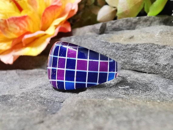 Checked, Square, Multicoloured, Blue/Purple/Pink Print Lucite Plastic Ring (Various Sizes)