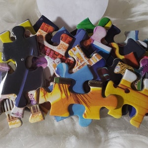 Puzzle Pieces - 30 Pieces