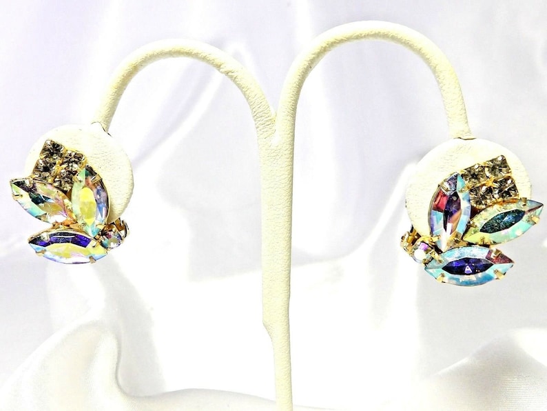 JULIANA STYLE Aurora Borealis rhinestone clip earrings vintage sparkly