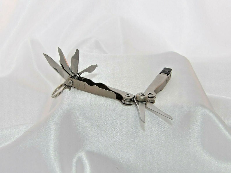 SCHRADE TOUGH CHIP scissors multi tool