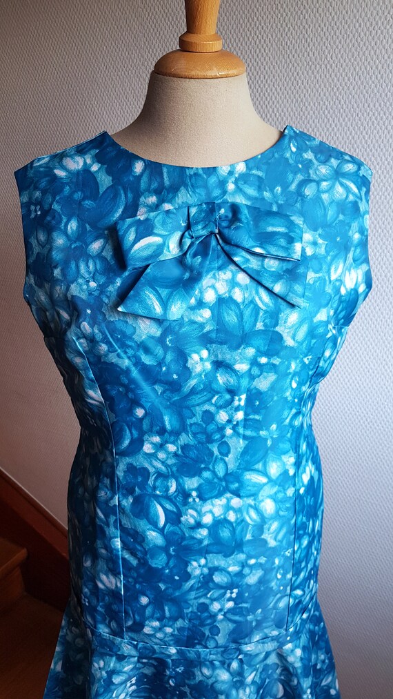 Handmade 1960s Blue Mini Dress with a Dropped Wai… - image 3
