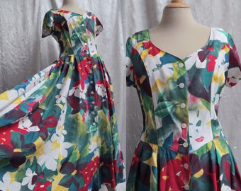 Colourful 1980s 1990s Button-up Summer Day Dress with Short Sleeves, Criss-Cross Back and Floral Print | New Classic