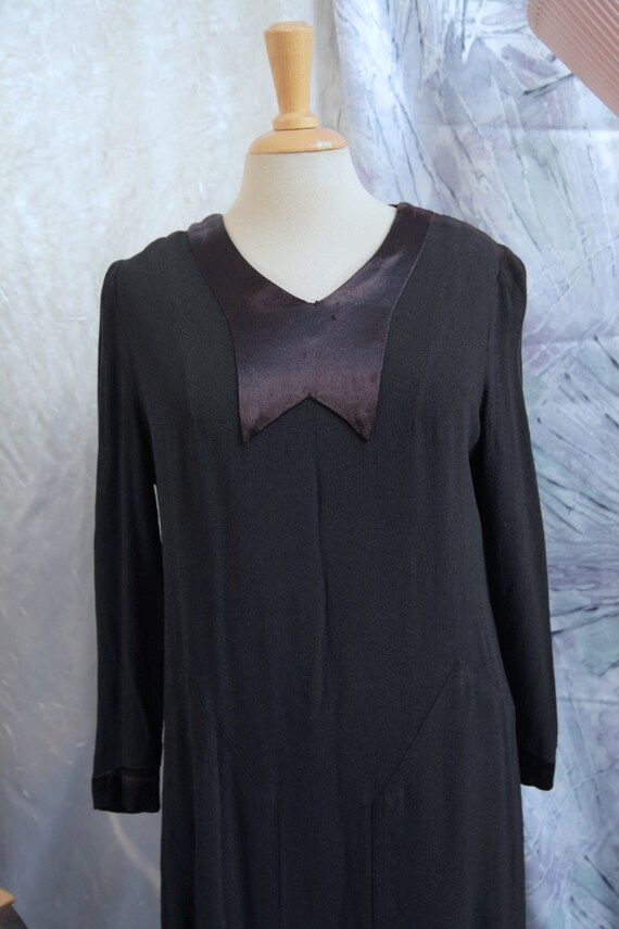 Early 1930s Sequin Silk Crepe Shift Dress