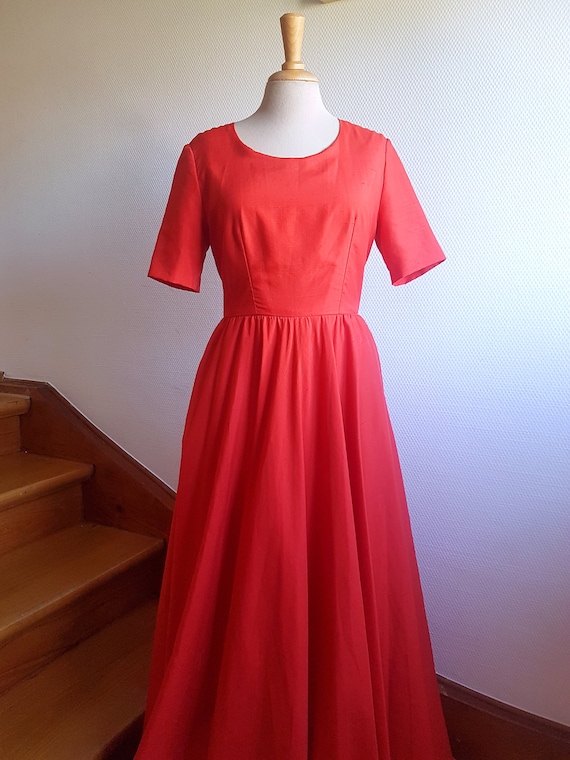 Red Handmade 1970s Short Sleeve Maxi Dress with a… - image 10