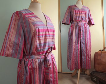 Pink, Purple and Gold Striped 1980s Short Sleeve Midi Silk Day Dress with Matching Waist Tie