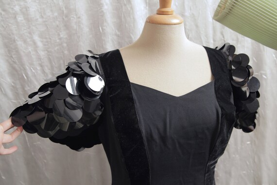 Sexy Black 1980s Mini Party Wiggle Dress with Gia… - image 7