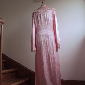 1930s Pink Satin Hostess Gown with Lace Details and a Monochrome Floral Woven Pattern image 10