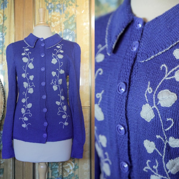 Bright Blue 1940s Knit Wool Cardigan with Light Grey Leaf Embroidery and Small Collar