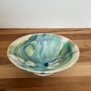 Miska ceramiczna Edgecomb w kolorze niebieskim, abstrakcyjna, glazura, Maine, 7 cali