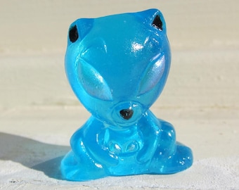 falsos gogos huesos locos resina hechos a mano alienígenas bongo kanga brillo iridiscente