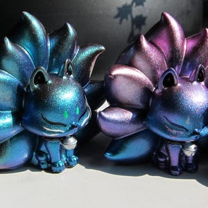 Northern Lights Ninetailed fox rainbow metallic color change iridescent resin kitsune ninetails hand painted cute fox figurine art toy