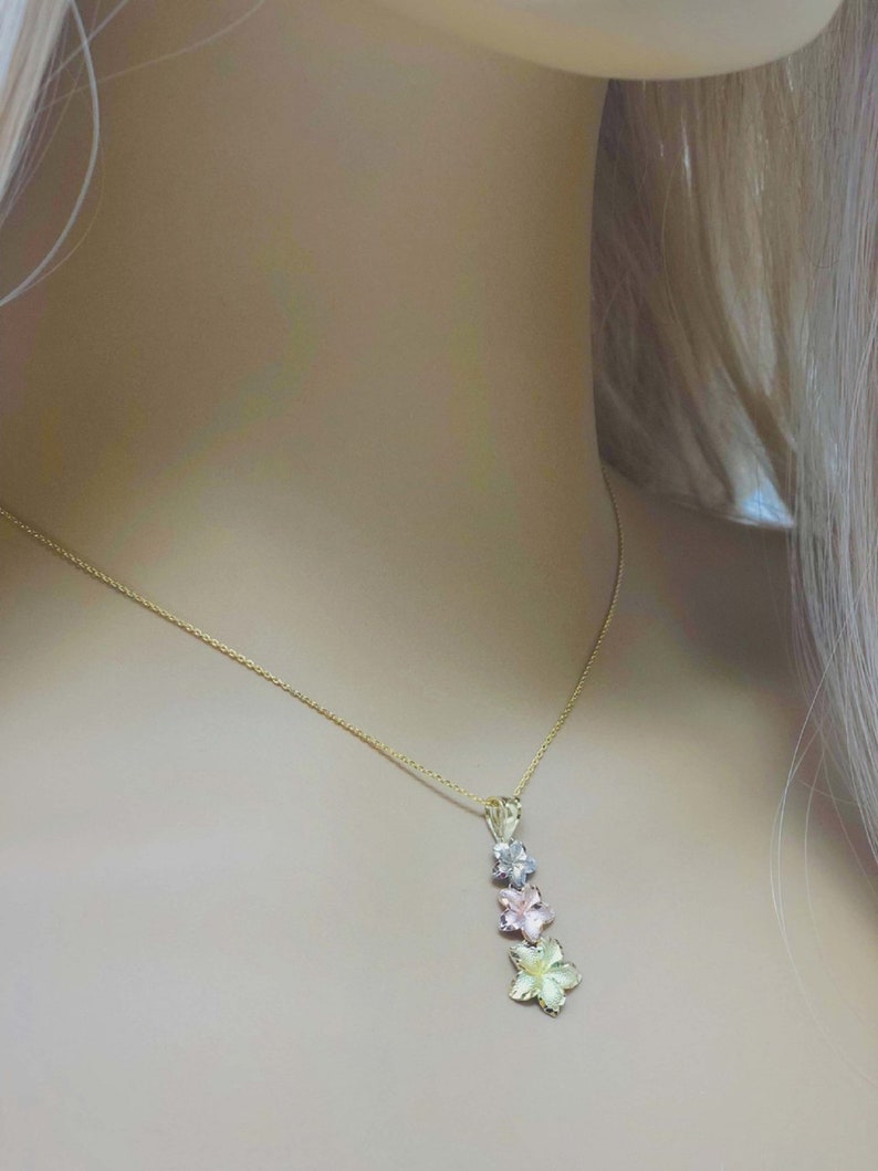 Birthday Gift Tri Color Gold Gold Pendant Tri Color Flower Cute Pendant Gift For Her Flower Pendant Pendant Necklace Floral Pendant