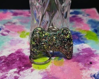Video game controller keychain, game controller keychain, game controller charm, gift for him, gift for her, gift for gamer