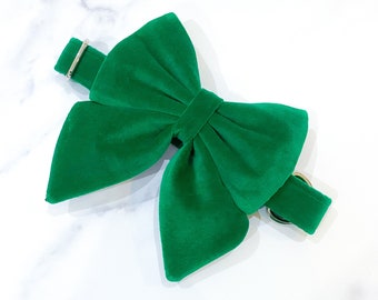 Green Velvet dog sailor bow – perfect pet bow for Christmas – New Year – Wedding – handmade in the UK