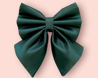 Forest Green Christmas Dog Bow, Available in sailor bow and bow tie styles, optional upgrade to bow collar bundle, festive seasons pet bow