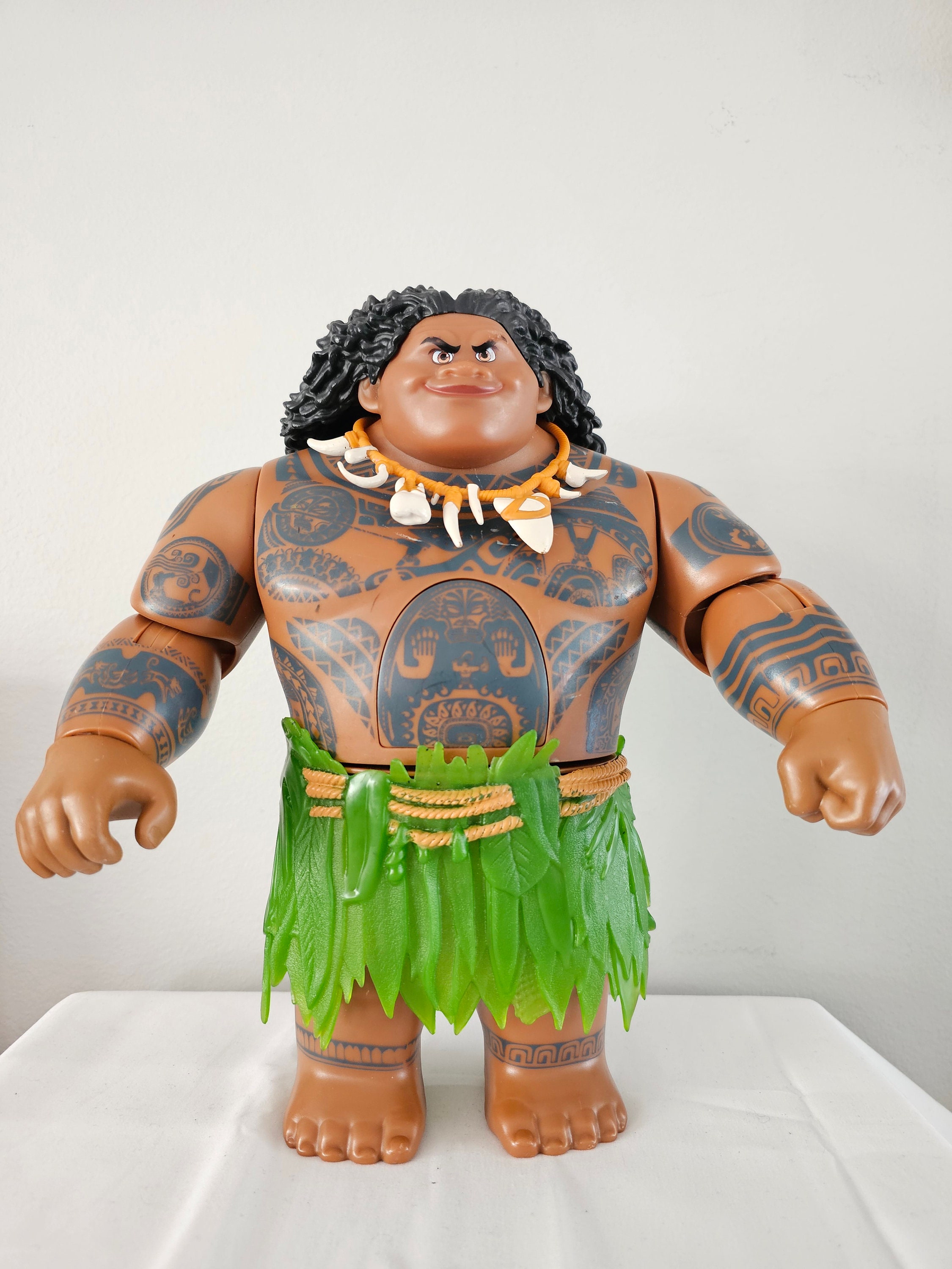 Moana Maui Action Figure Doll Toy Hasbro 2015 Toys Demi God 11” with Fish  Hook