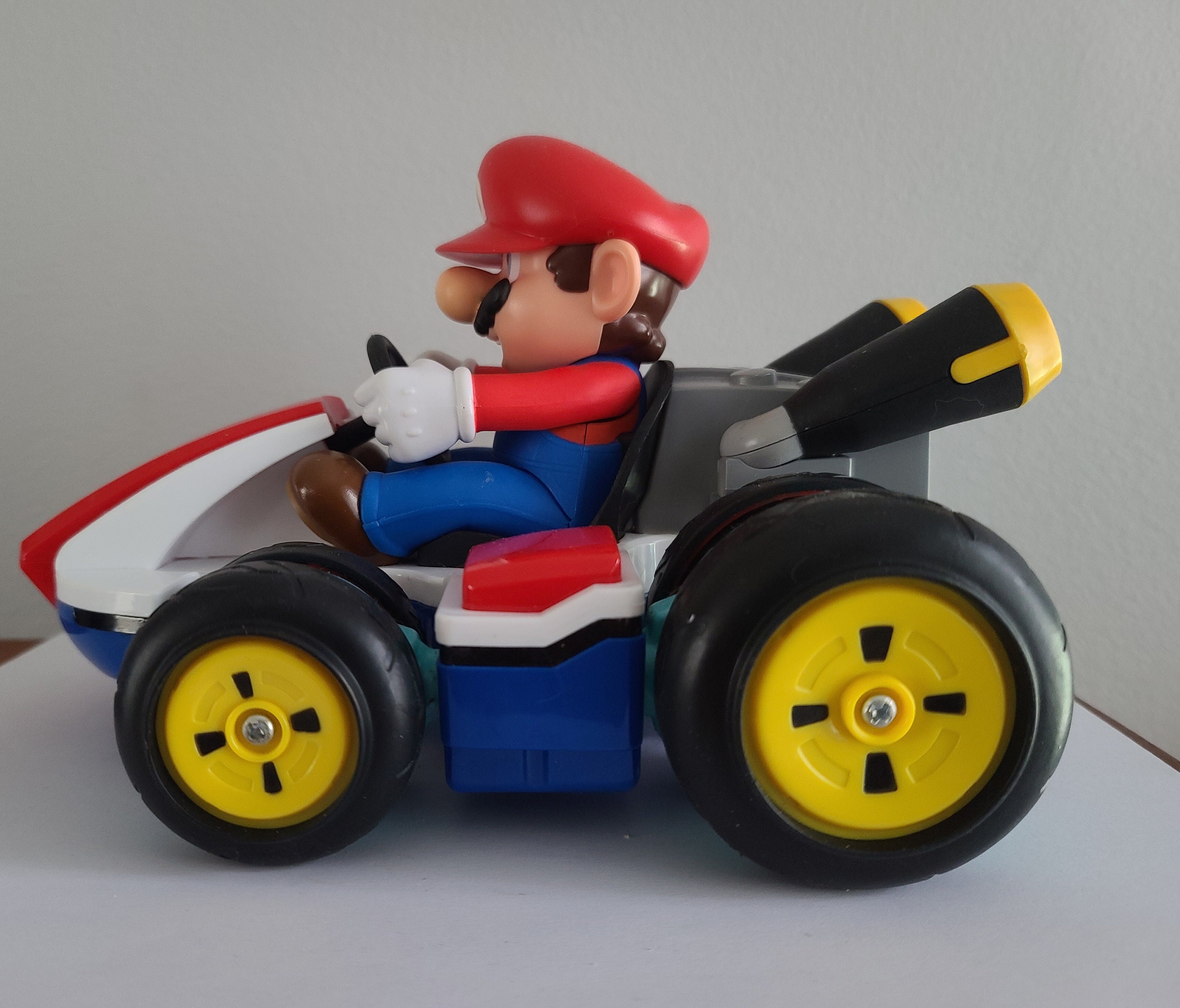 Cette voiture officielle de Mario Kart est le cadeau de Noël