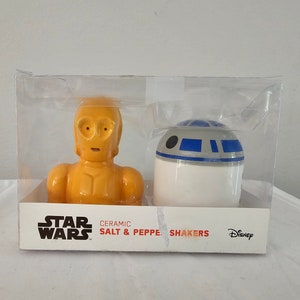 Star Wars R2-D2 and C-3PO Salt Pepper Shakers 