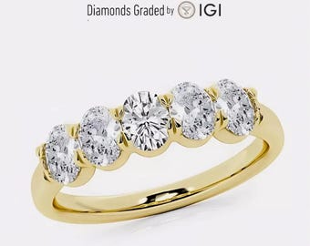 IGI Certified 2.50 Oval Cut E VVS2 Lab Grown Diamond Band  Yellow Gold