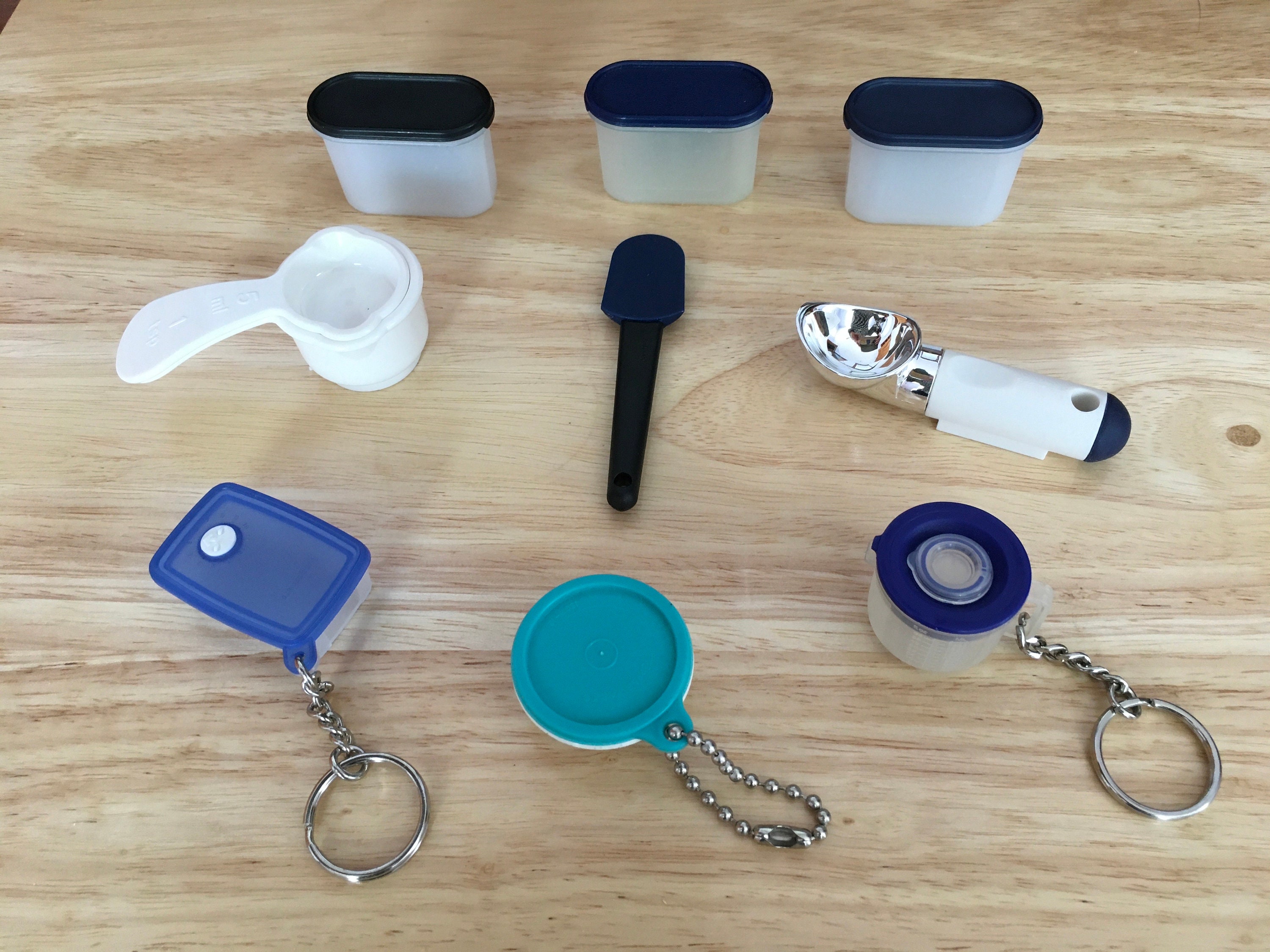 Mini tupperware containers keychains sale
