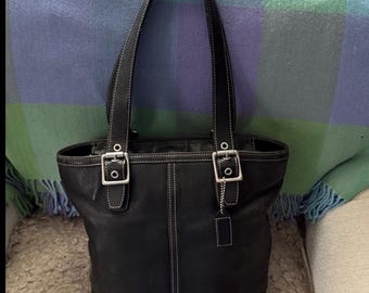 Coach Vintage Hamptons Black Leather Hobo Tote (D043-9572) Bag