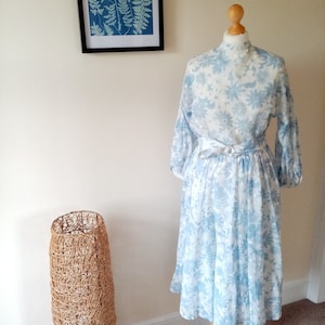 70s Vintage Blue Floral Summer Blouson Dress - Jaeger - Sheer Bodice Lined Skirt - Mid Calf Length - Puff Sleeves - UK 12 USA/Cn 8  EU 40
