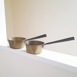 Vintage Set Of Two Graduated Brass Saucepans w/ Iron Handles & Pouring Spouts  - 2 Brushed Brass Pots / Pans - Rustic Country Kitchen Décor