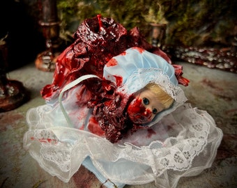 Decapitated Creepie- creepy doll, haunted dolls, creepy cute, oddities,, horror decor, scary doll, ooak doll, macabre,gothic doll,horror art