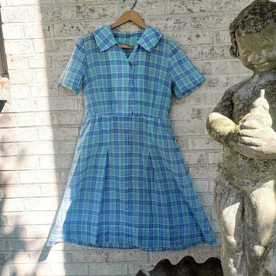 Vintage 1930s icey blue work dress!!