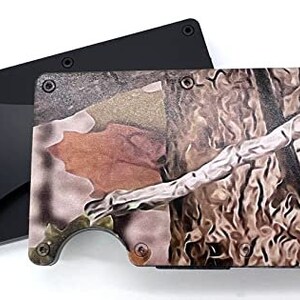 Cartera de caza con diseño de corteza de árbol, con estampado de camuflaje, billetera RFID Realtree y clip para billetes, color negro