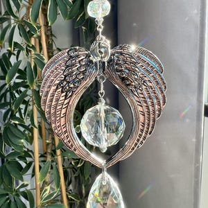 Memorial Miscarriage Gift for Dad Mom, In Memory of Baby in Heaven, Pregnancy Infant Loss Gift for Grieving Parents, Angel Wings Suncatcher