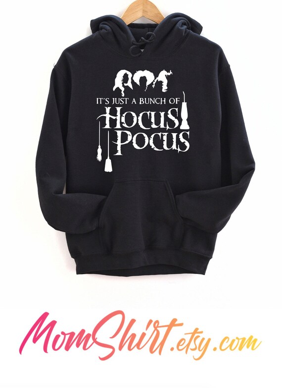 Hocus Pocus I Smell Children I Put A Spell On You Ver 2 Poly Quilt 3 Sizes