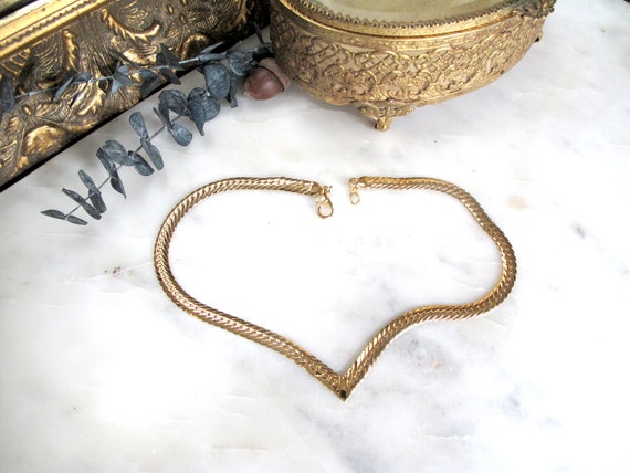 Vintage Joan Rivers Herringbone V Chain Necklace