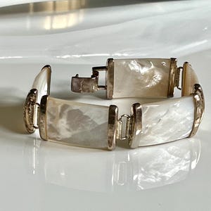 Sterling MOP Bracelet: Faceted Barrel Link