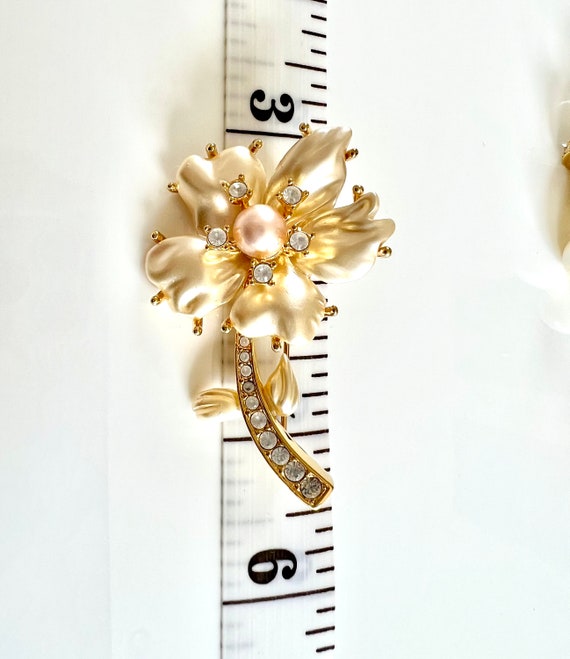Kenneth Jay Lane KJL Rare River Flower Brooch Pin… - image 8