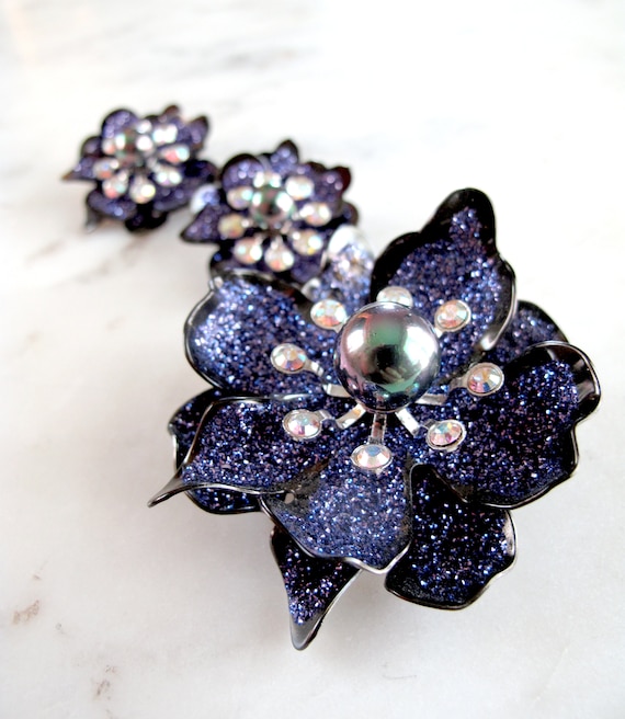 Joan Rivers signed Purple glitter flower with blac