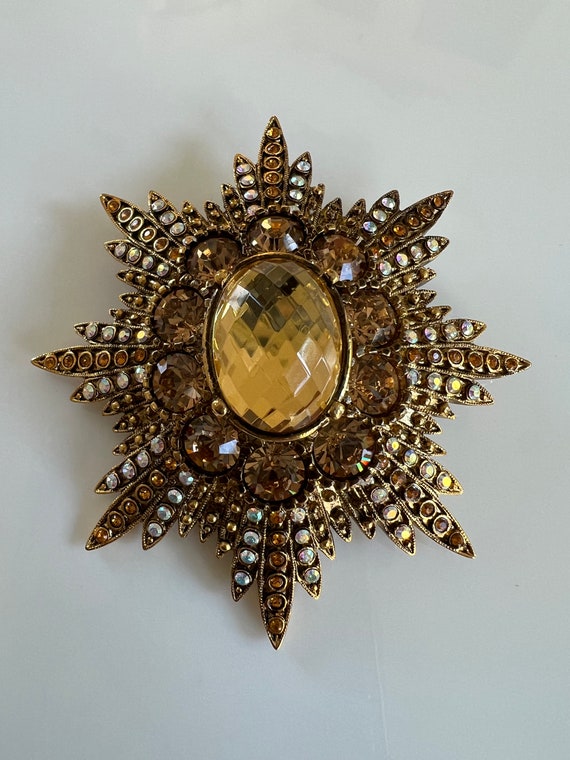 Joan Rivers Gold-tone Starburst Brooch Pin