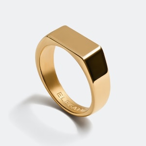 Gold Signet Ring for Men - Minimalist Polished Mirror Finish | Perfect Gift for Him, Boyfriend, Unisex