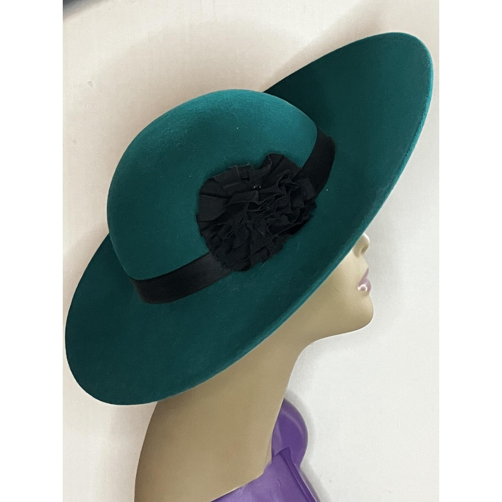 Vintage R H Macy Wool Felt Hat Red Soutache Trim New York 40s 50s Mid Century Macy main image 3