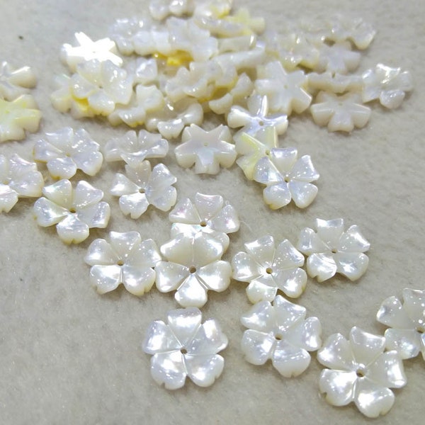 20pcs  Natural  pearl Shell Flower Beads 8mm 10mm 12mm Jewelry Making  Hand Carved Flower white shell bowl