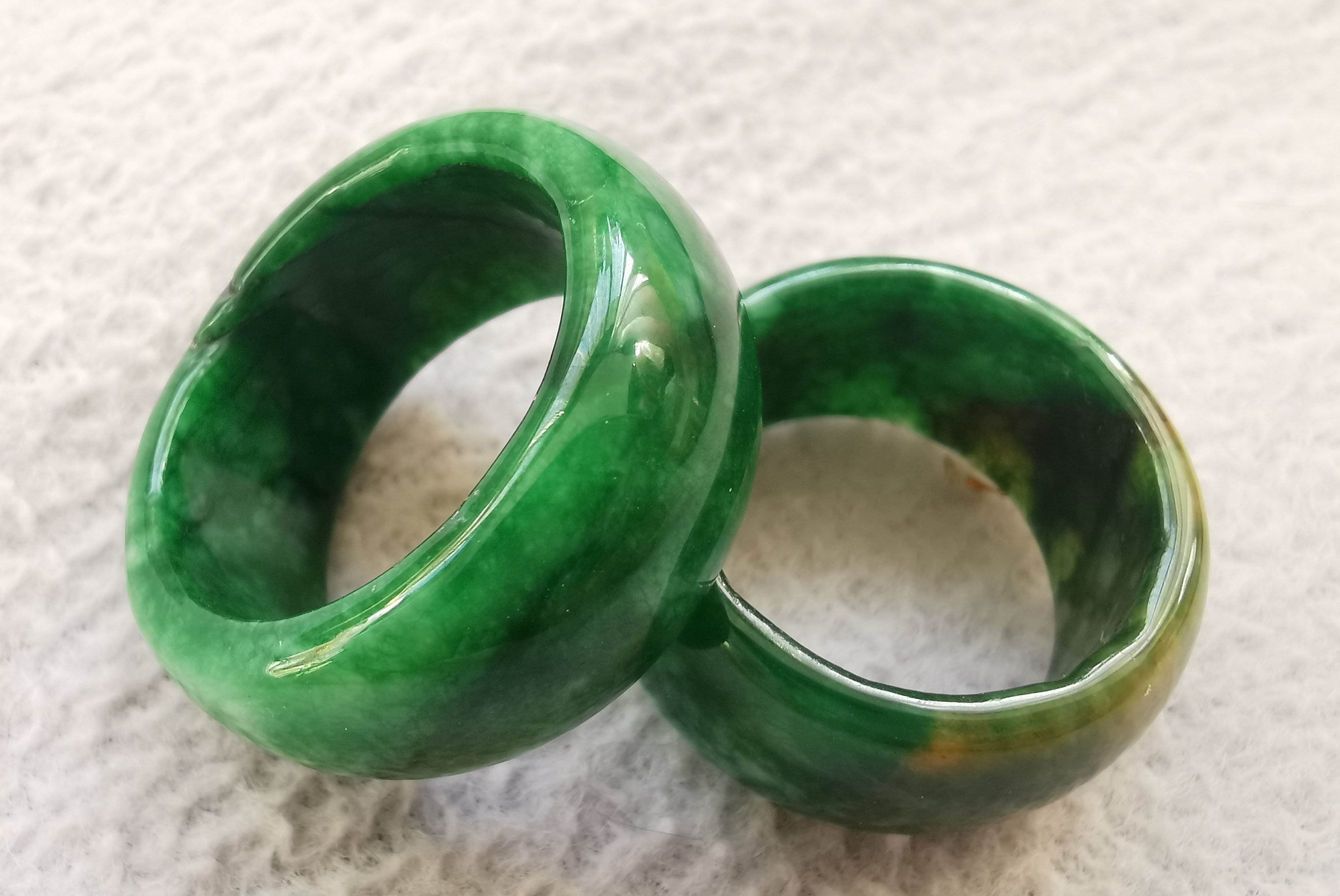 Gems Emeral Green Jade Narrow Band Ring 6mm - Ring - Jade Ring