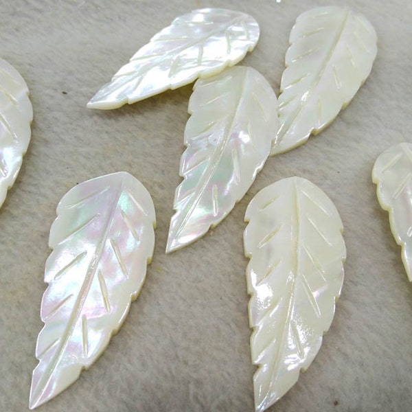 Natural White Mother of Pearl Leaf Charms, Carved Shell Palm Tree Leaf Pendants 40x12mm