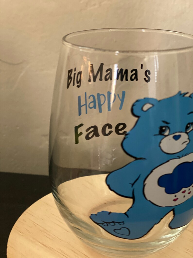 Grumpy Carebear wine glass