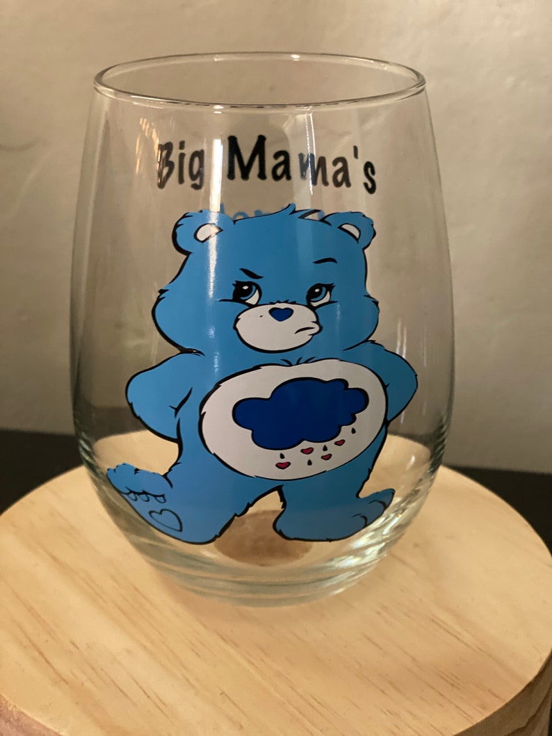 Grumpy Carebear wine glass