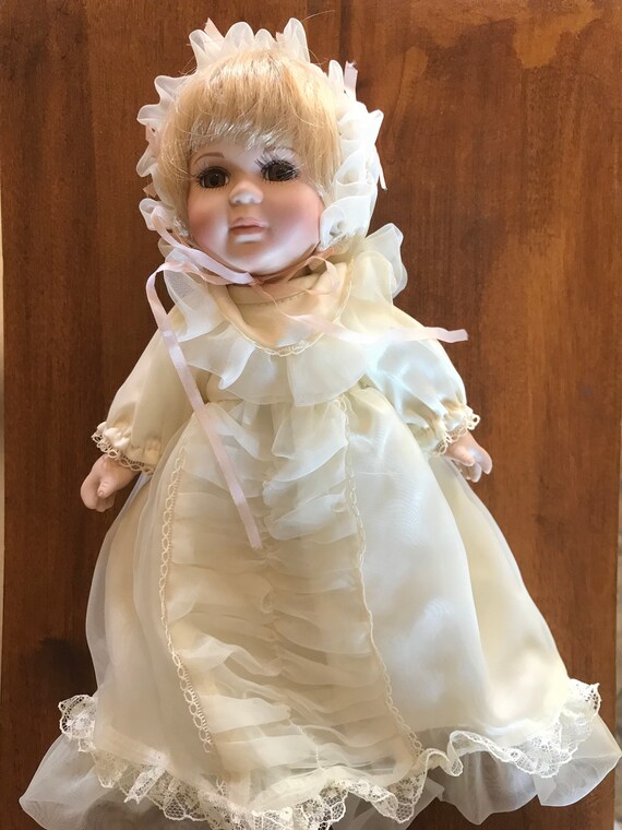 delton fine collectible dolls