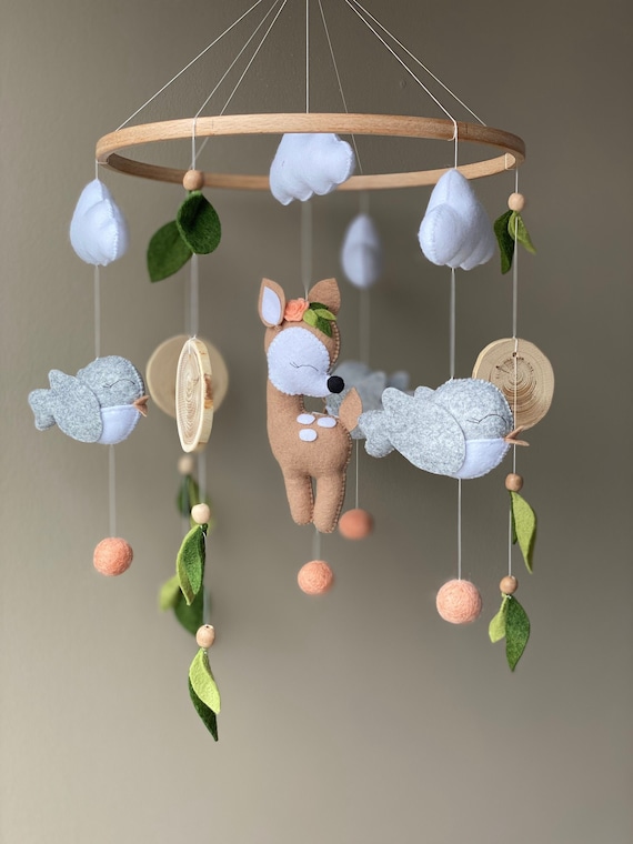 Mobile bébé Forêt animaux, en bois bébé mobile lit bébé jouet