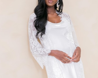 White Bride Lace Robe, Long Floor Length Lace bridal Robe, Satin Slip, Wedding Day Getting Ready  Robe, Gift for Bride, Bridal Shower Gift,
