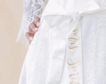 Bride Lace Robe, Long Floor Length Floral Lace bridal Robe, Satin Slip, Wedding Day Getting Ready  Robe, Gift for Bride, Bridal Shower Gift
