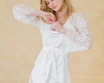 White Lace Robe, Maxi Long Lace Bridal Robe with Train, Wedding Day Getting Ready Robe, Gift for Bride, Bridal Shower Gift, Boudoir Robe